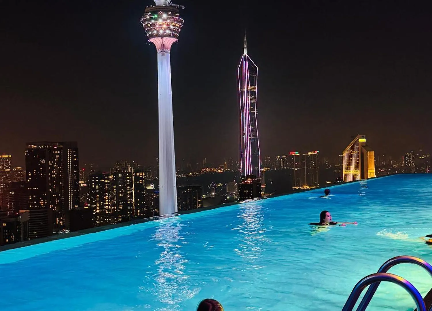 Bintang Service Suites At Platinum Klcc クアラルンプール 0*,  マレーシア
